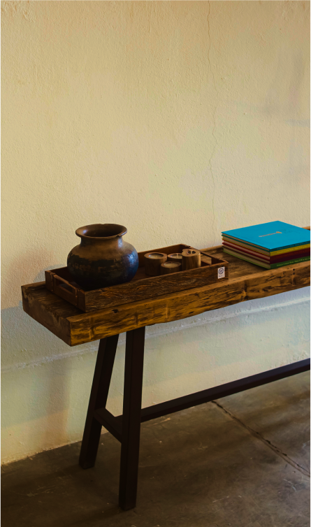 Aparadores e queijeiras